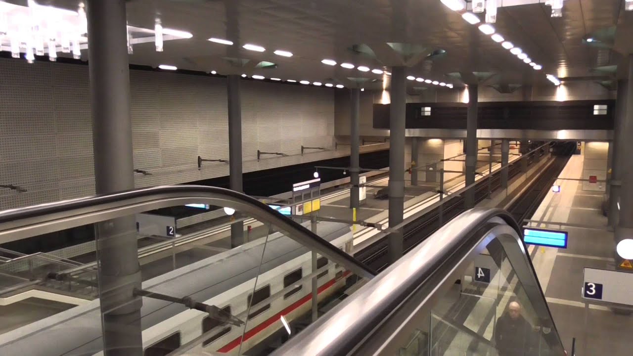 Stacja Berlin Hauptbahnhof [ ICE,EC,IC,EN,CNL,RE,RB,S-bahn ] #3