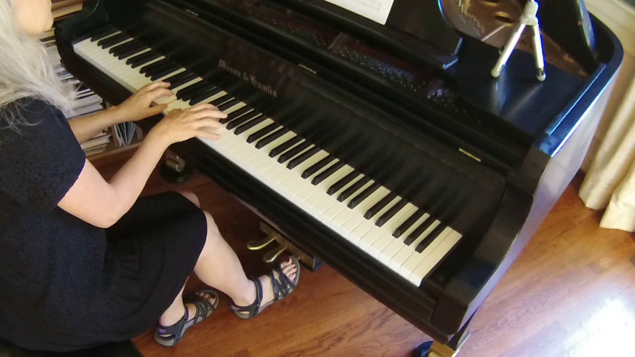 Week #5, by Fabrizio Paterlini, performed by pianomonica