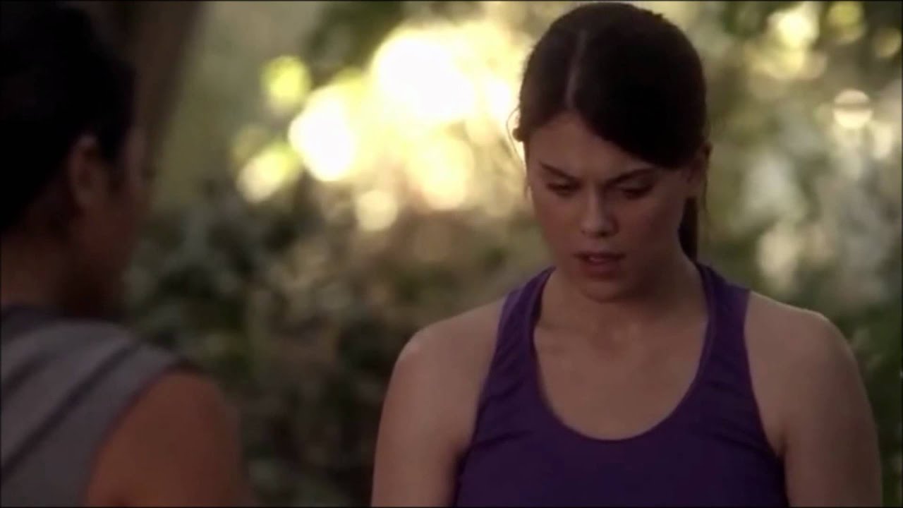 PLL 3X08 Stolen Kisses - Emily and Paige scenes