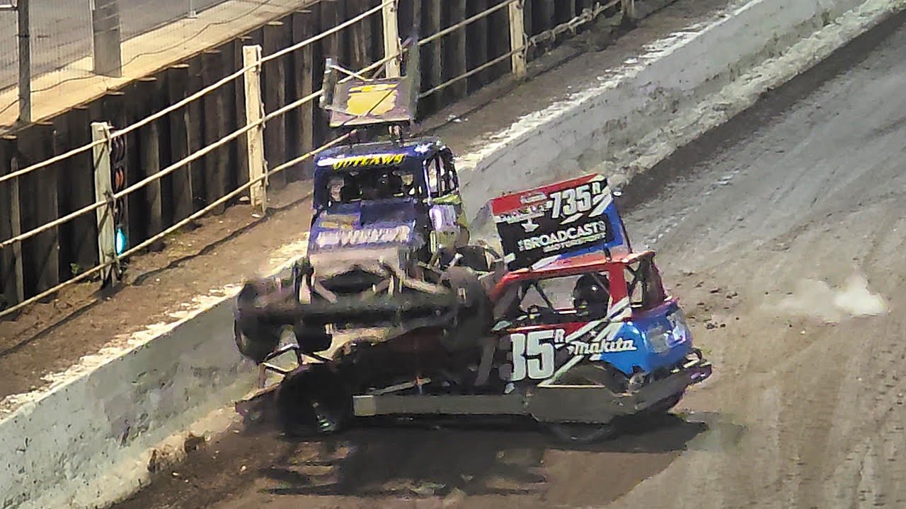 Paradise Valley Speedway - New Zealand Stockcar Teams 2026 Night 2 Finals - 7/3/26