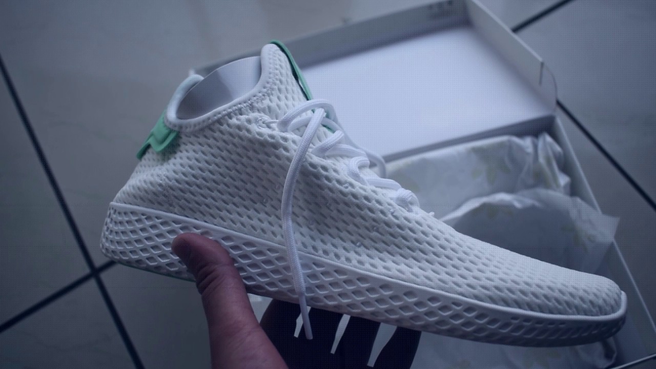 Pharrell Williams X Adidas Stan Smith tennis Hu shoes + on feet