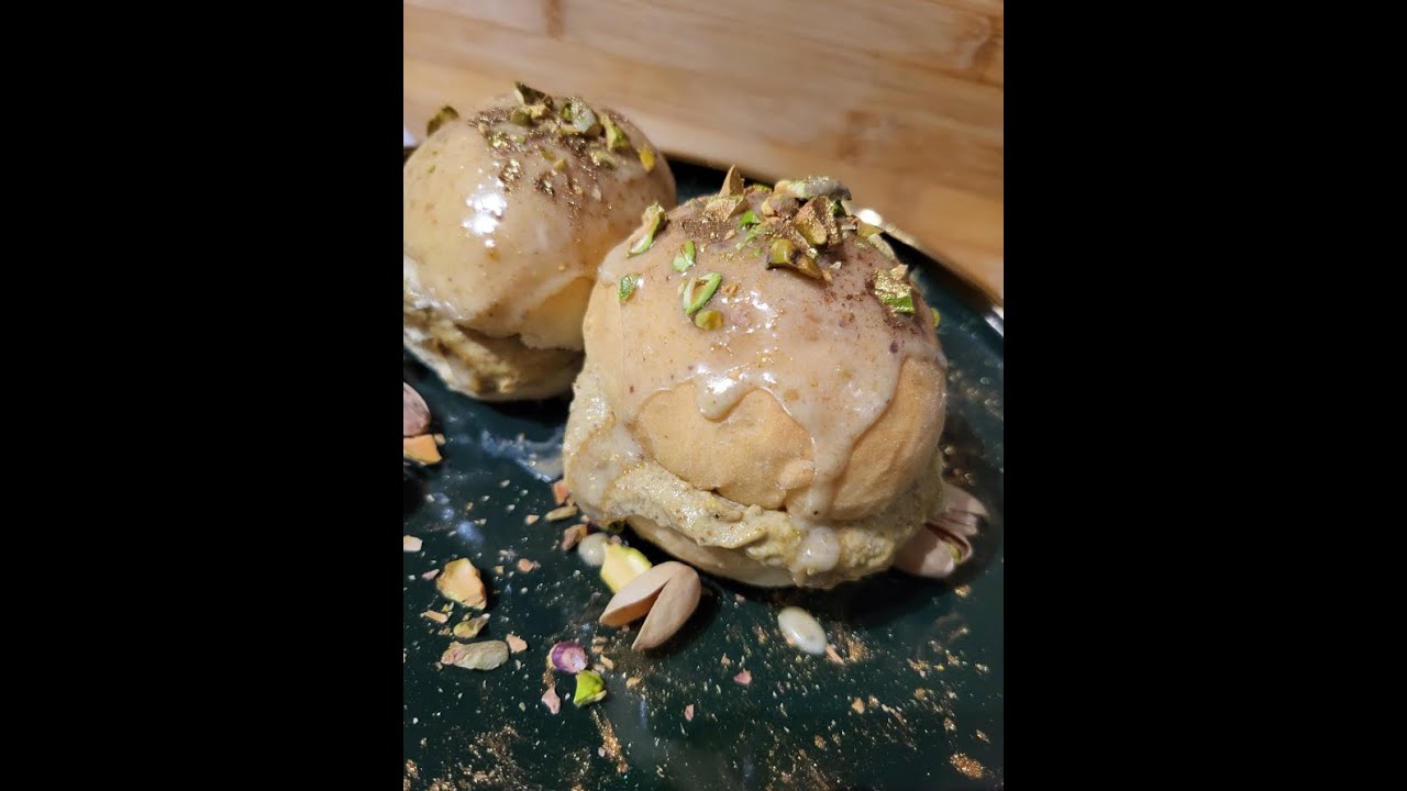 Pączki ala DUBAJSKIE pieczone, mega PISTACJOWE