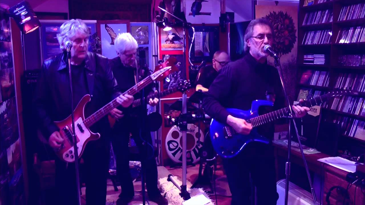 DAKOTA Cover by Babe Magnets Band