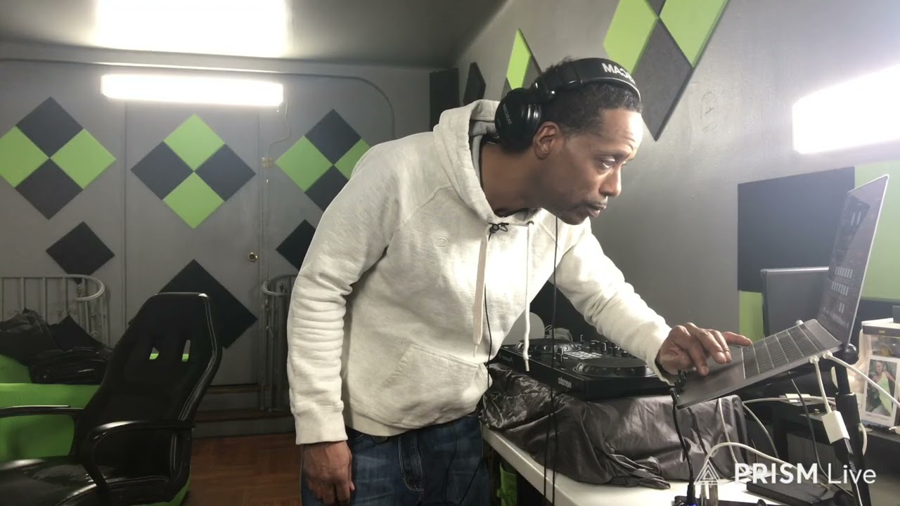 Back 2 Headquarters, live radio show , episode 254