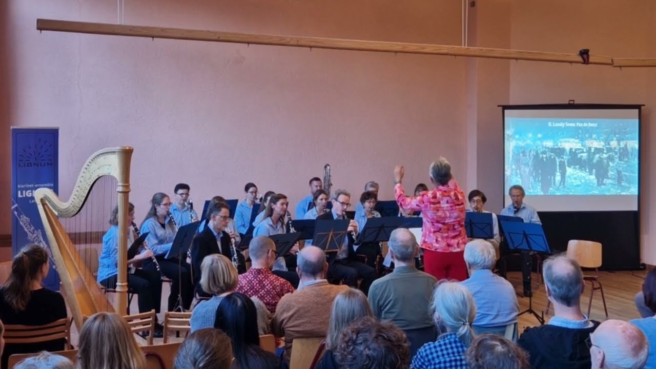 Leonard Bernstein - Three Dance Episodes from On the Town for Clarinet Choir (Lignum Leiden)