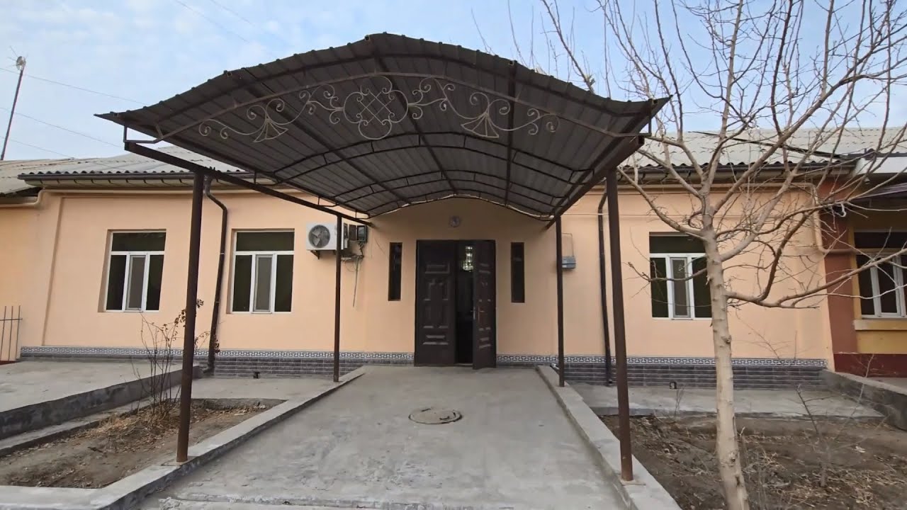 1 қаватли 320 м² ховли жой сотилади, Саодат тўйхона ёни Урганч шахар