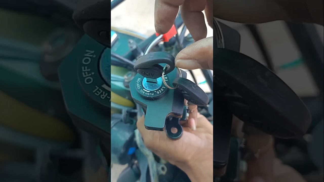 Bajaj CT 100 ignition switch unboxing#shortvideo #bajaj #ct100