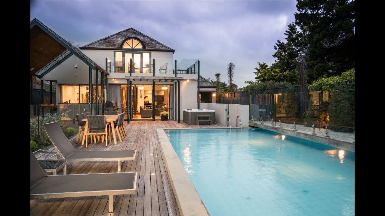 Luxury Resort Style Living on Waterloo