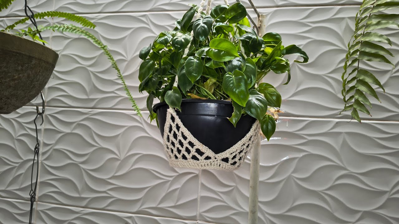 Suporte para plantas em crochê 🌻 Inocência.