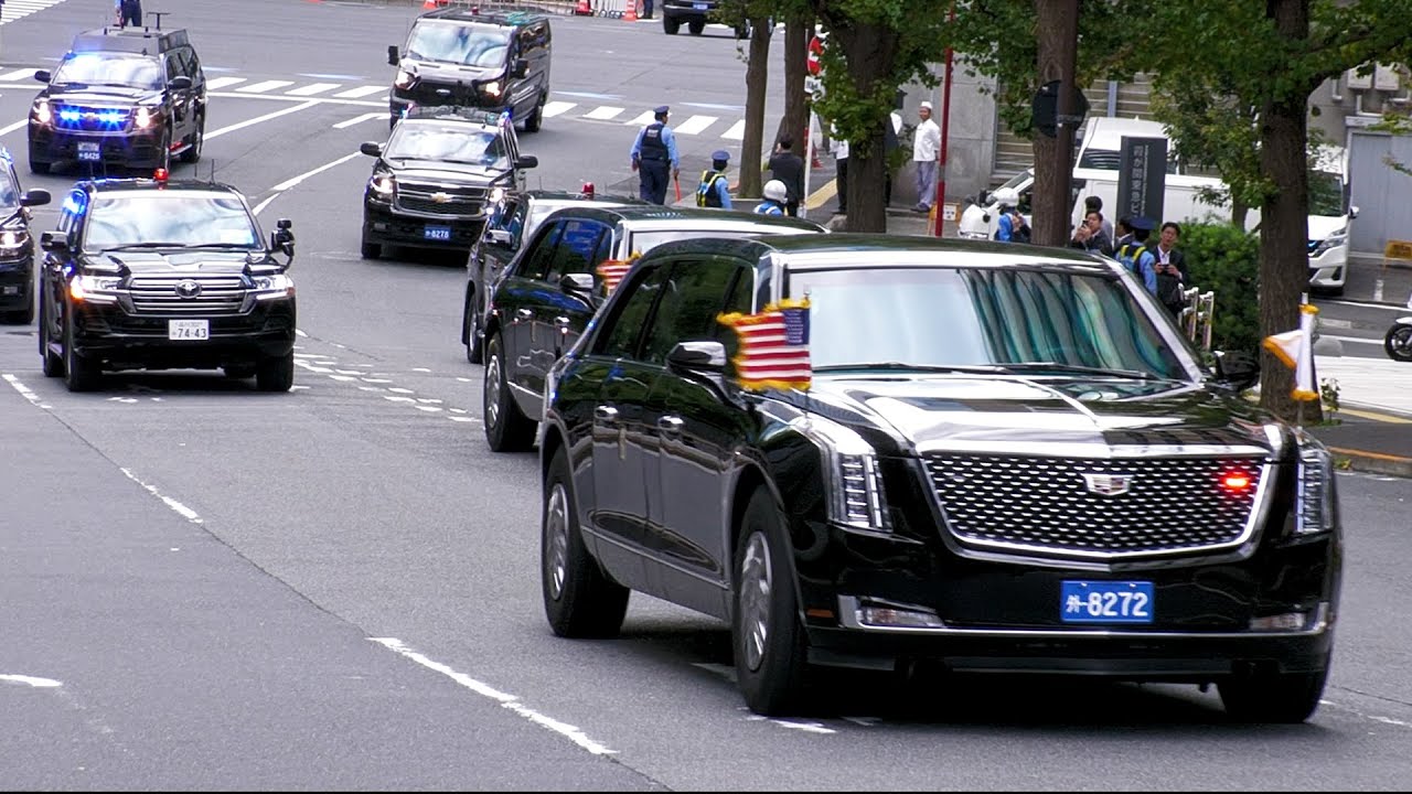 Spectacular Arrival of Donald Trump and Marco Rubio in Tokyo with the New Toyota Century SUV