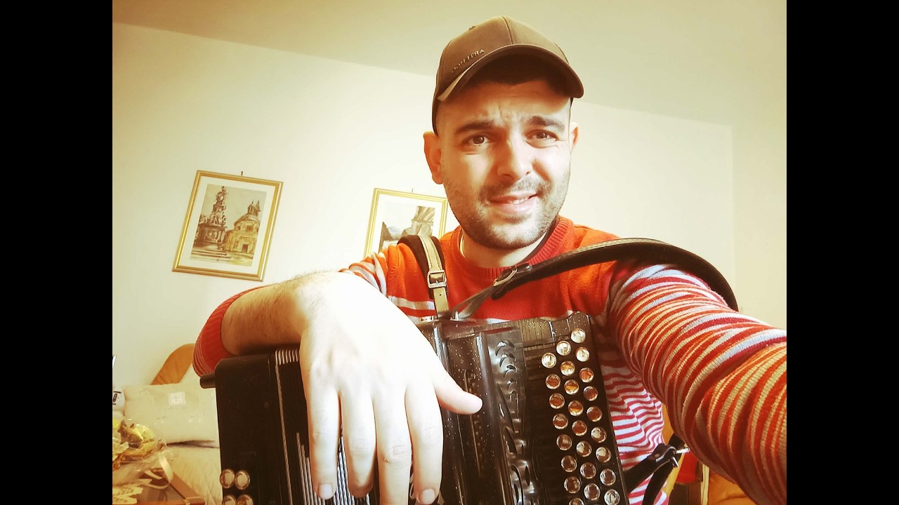 Luca Cocco di Ardauli / organetto e voce / ballu cantau / 9 Marzo 2026