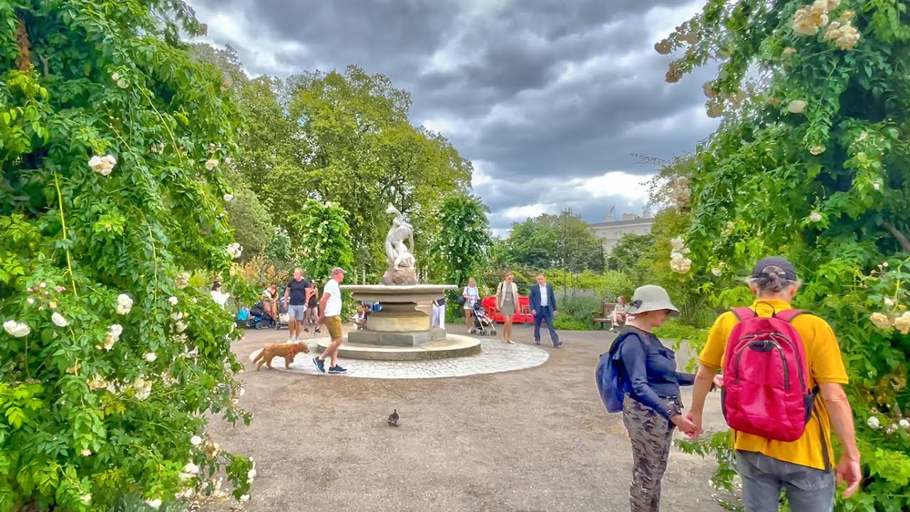 Cloudy London Walk of Stunning Royal Parks 🌳 Kensington Gardens to Hyde Park ⛲️ 4K HDR