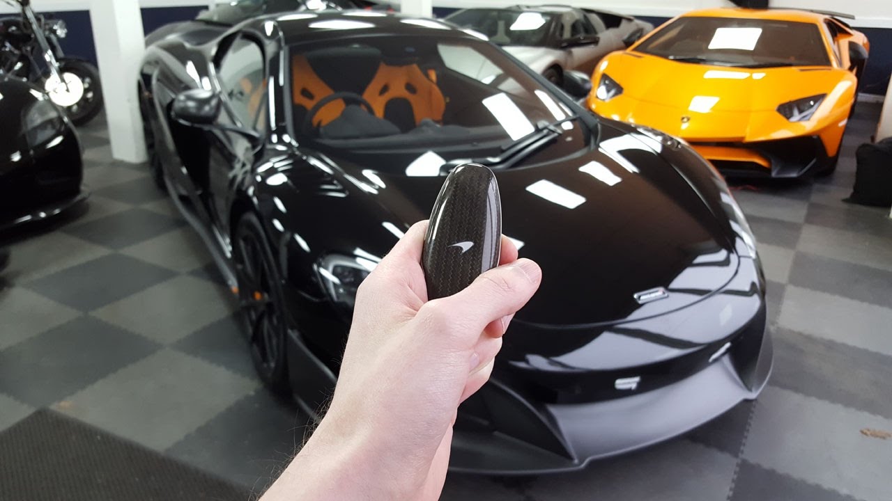 2016 McLaren 675LT Spider: In-Depth Exterior and Interior Tour!