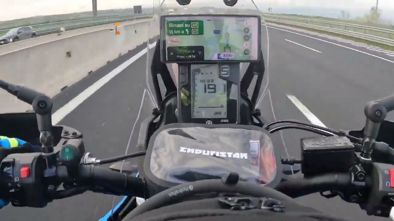 Yamaha T&egrave;n&egrave;r&egrave; 700 TOP SPEED