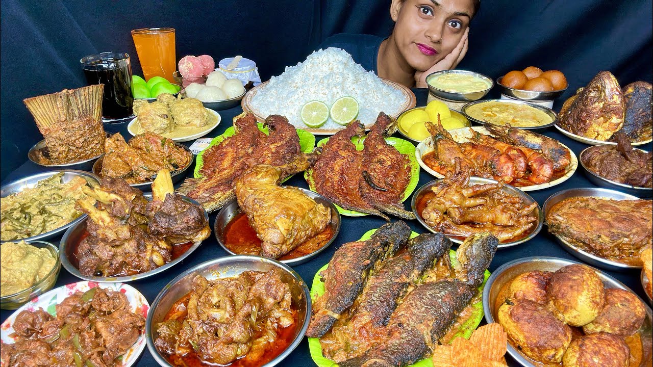 Big Fish Curry Chicken Skin Curry Chicken Feet Curry Prawn Curry Mutton Curry Egg Rasgulla Eating
