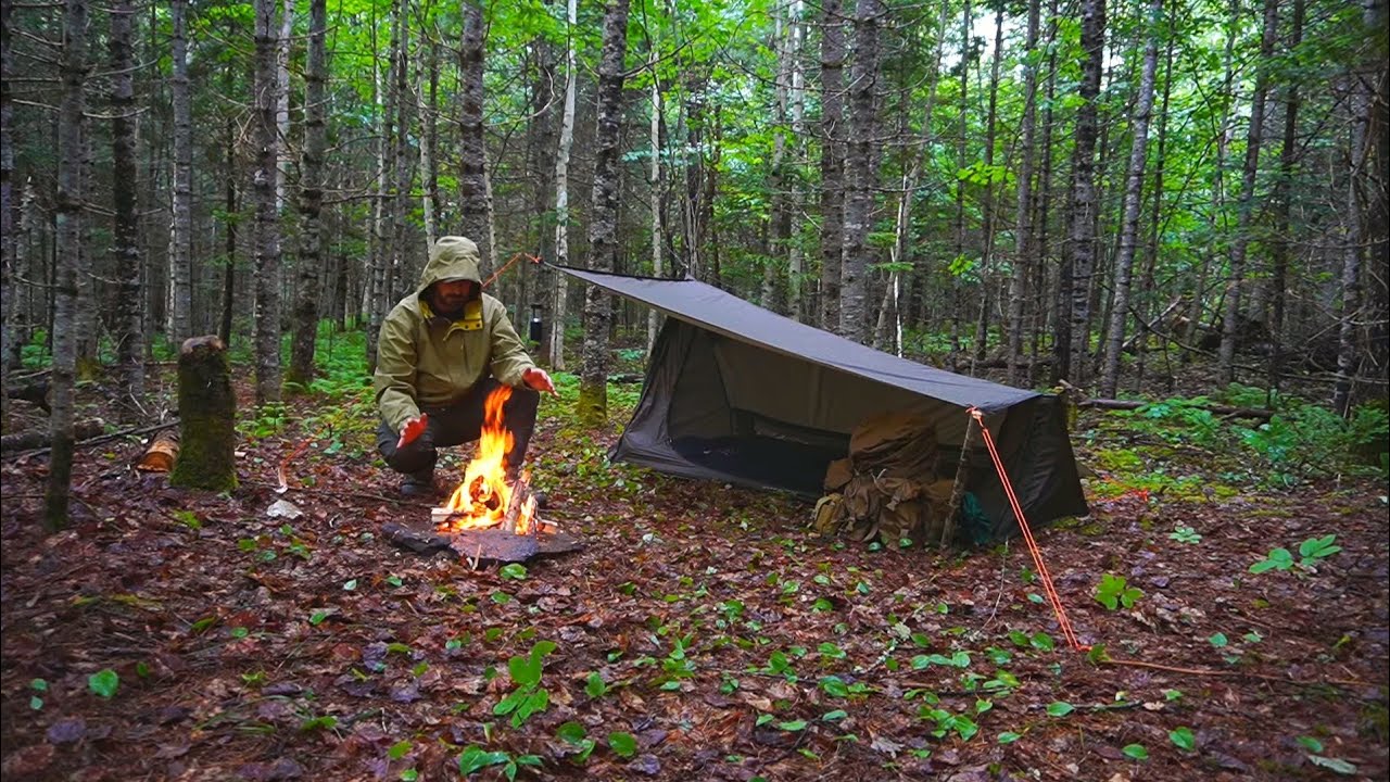 Solo Rain Camping & Catching Fish, Sleeping in Tiny light weight Bushcraft Tent