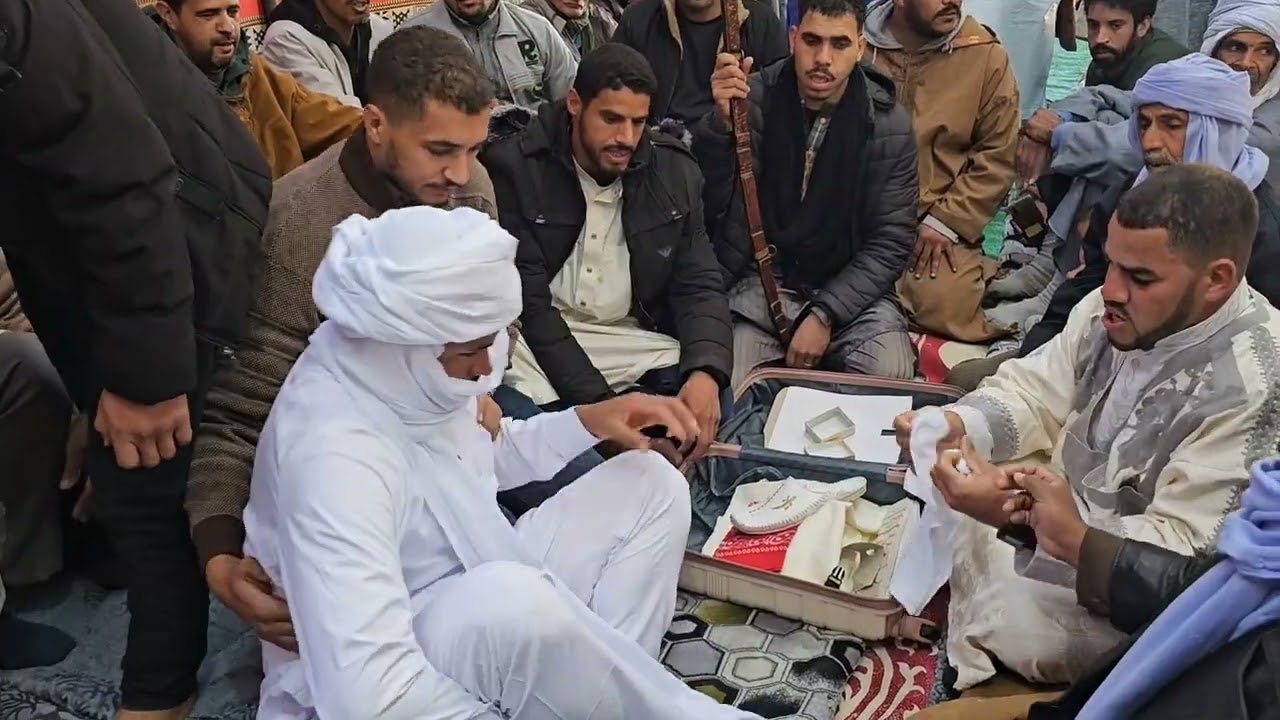 لبوس سي مولاي السلطان عبد الحفيظ بن ساسي حاسي القـــــــــــارة 