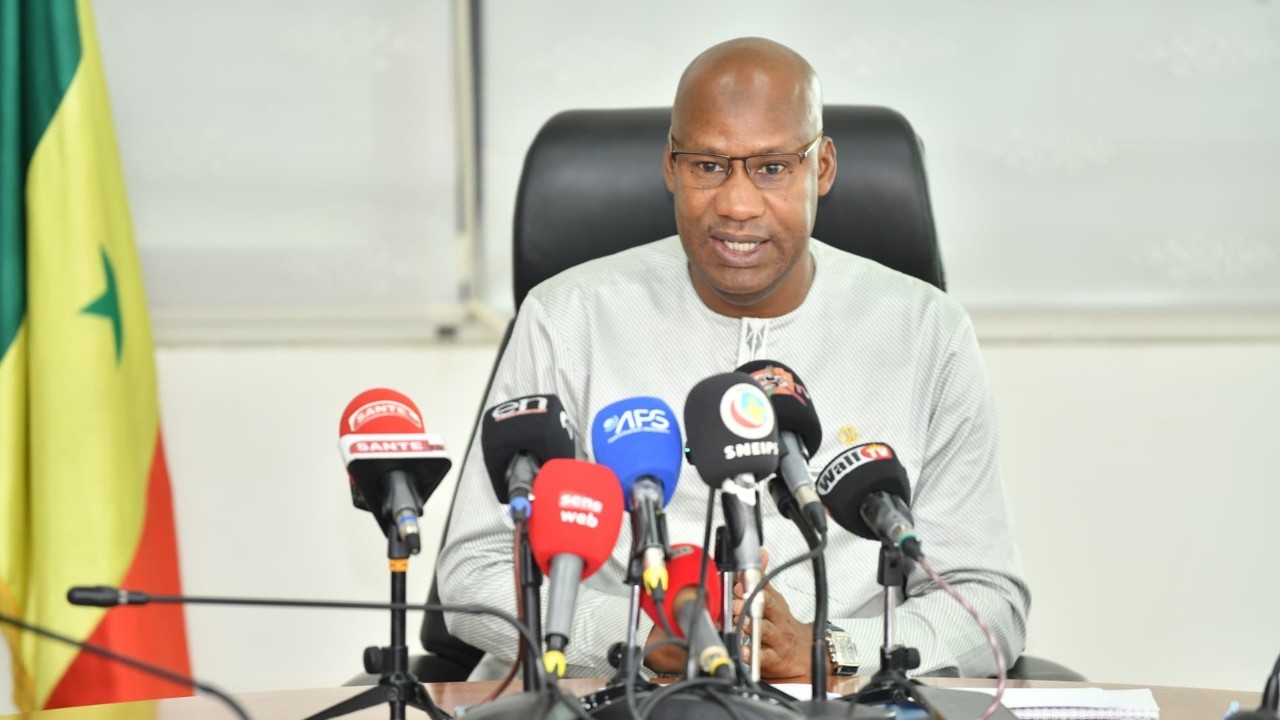 DIRECT: AFFAIRE SOFTCARE LE MINISTRE DE LA SANTE FACE A LA PRESSE