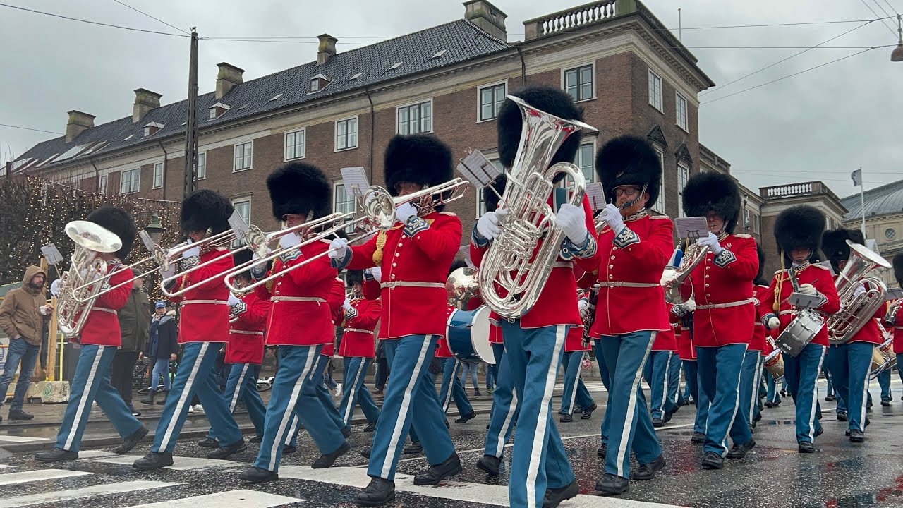 Changing the Guard Copenhagen New Year's Day January 2025 - The Band of the Royal Life Guards