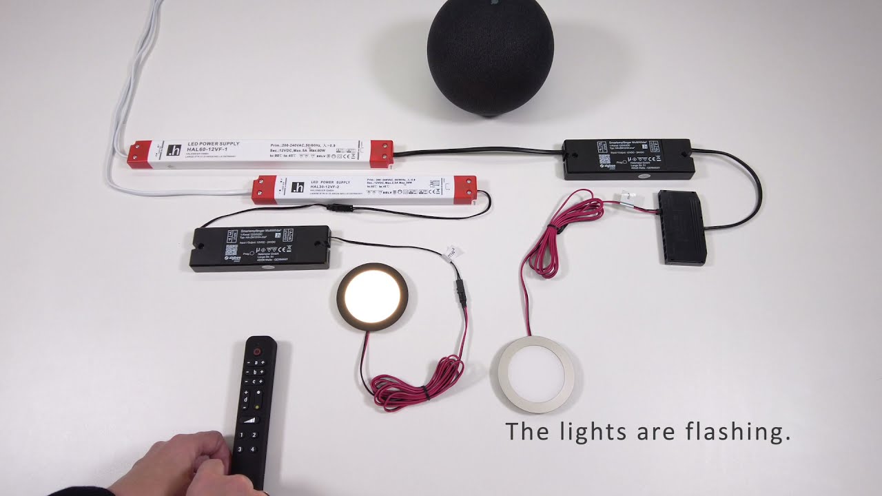 Setup of 2 light circles with the S-Mitter remote control in a smart home | magic by Halemeier