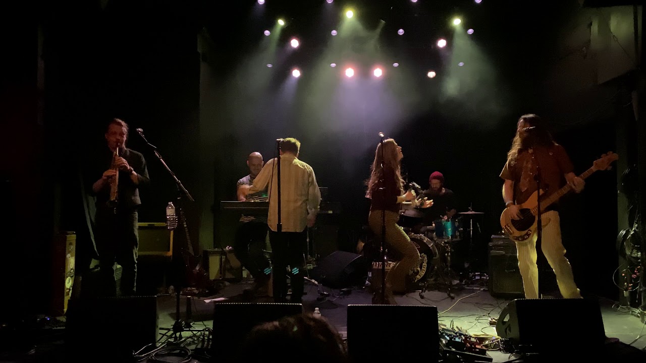Ezra Bell Live @ The Echo (Los Angeles, California) on November 7, 2019 - FULL PERFOMANCE!