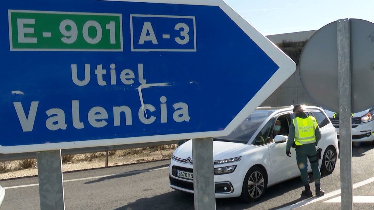 Valencia, Extremadura y La Rioja endurecen las restricciones por el crecimiento de los contagio