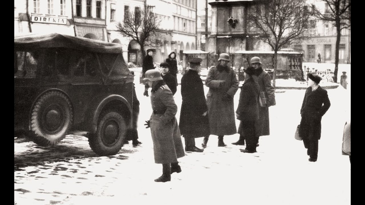 Litomy&scaron;l ve st&iacute;nu h&aacute;kov&eacute;ho kř&iacute;že