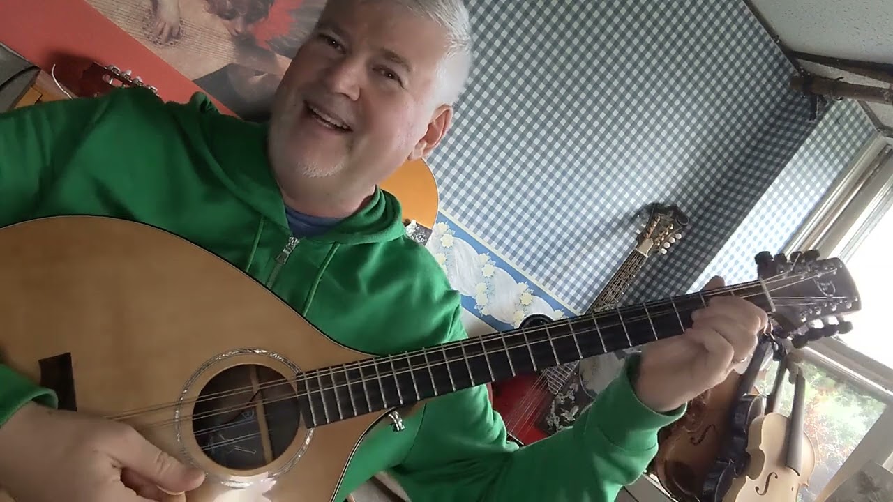 Octave Mandolin lesson  G, C, D chords 1,4,5 pattern