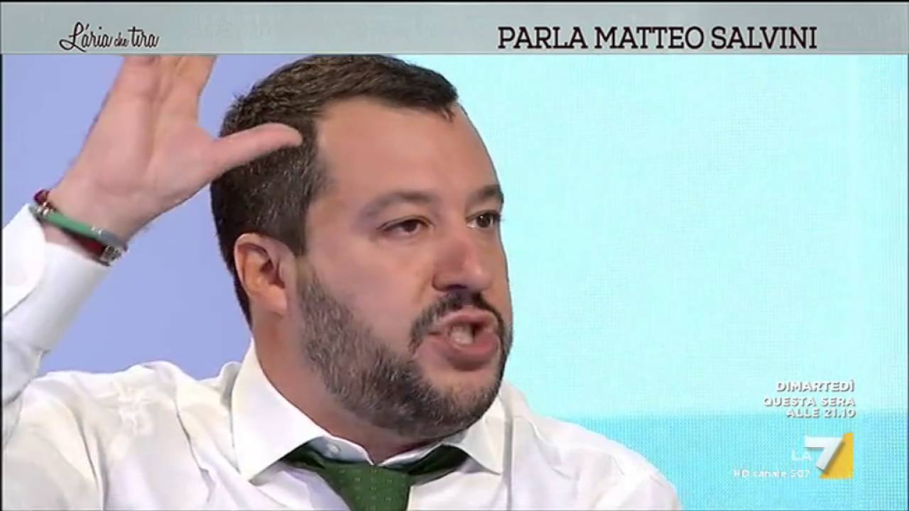 Salvini: 'C'è puzza di guerra. Italia esca dalla NATO'