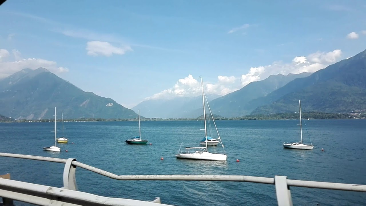 Italia  Domaso ,Lago di Como. Италия Домасо.