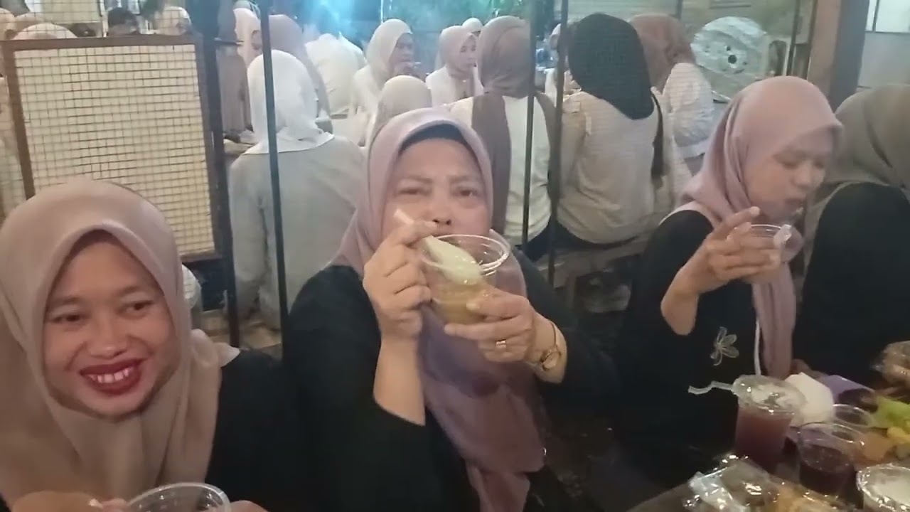Bukber shif B
