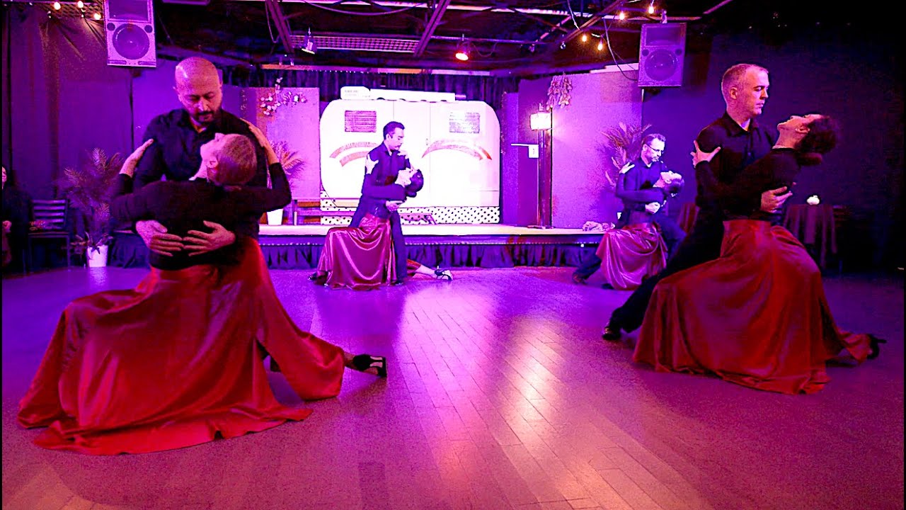 L'école CORAZON DE TANGO, 
