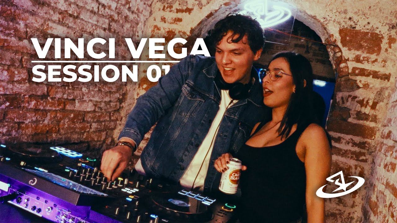 Vinci Vega | AKNA Sessions (Live Performance) - Episodio 01