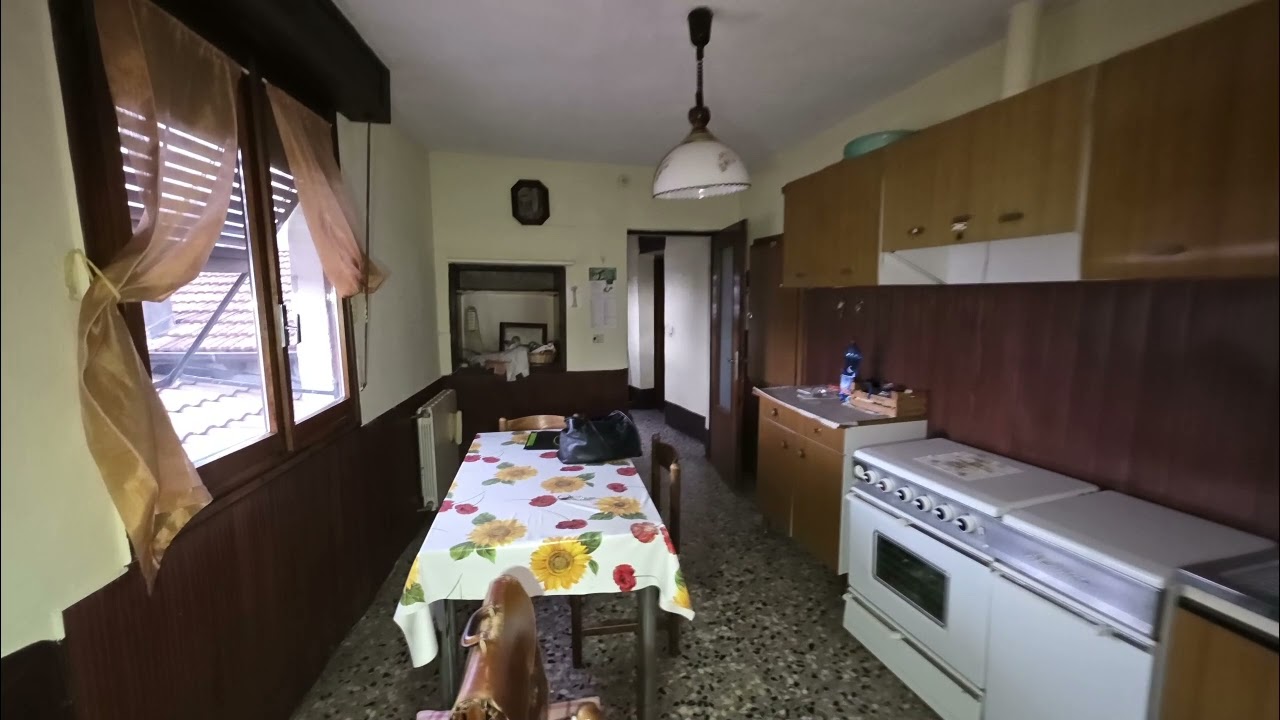 Porzione di casa a Dongo!