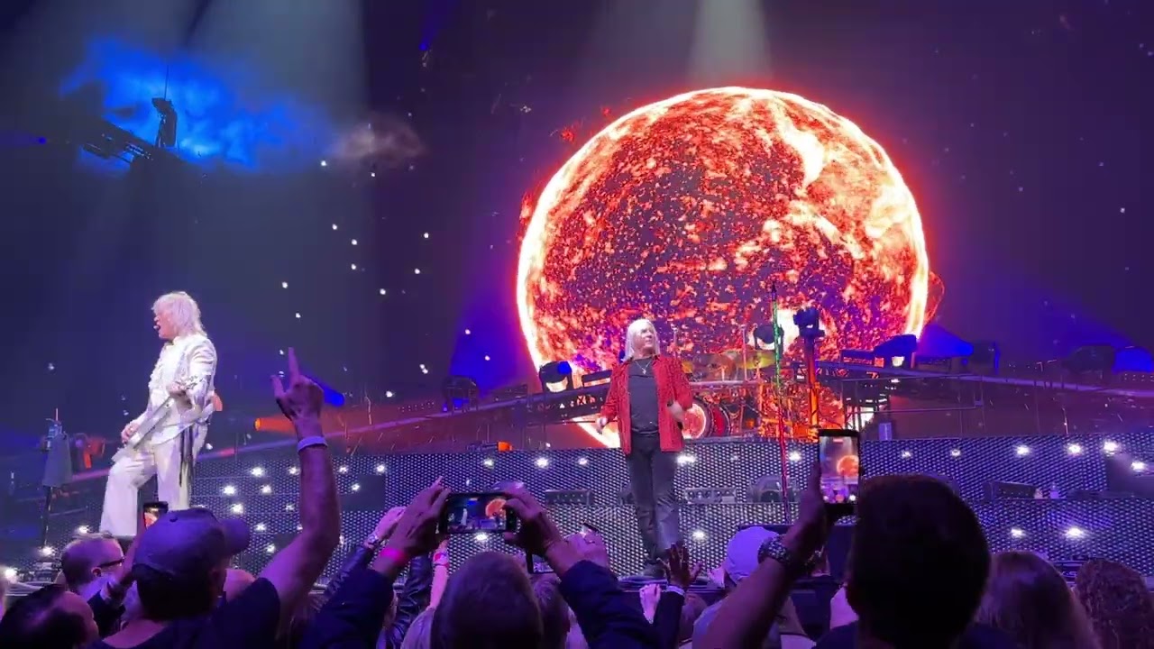 Rocket (Live) - Def Leppard - 2/17/26 - Las Vegas, NV