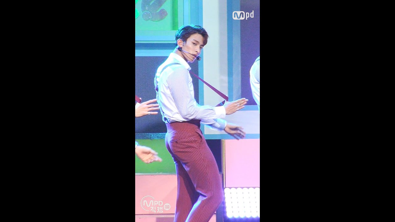 [MPD직캠] 세븐틴 도겸 직캠 아주 NICE Seventeen DoKyeom Fancam @엠카운트다운_160707