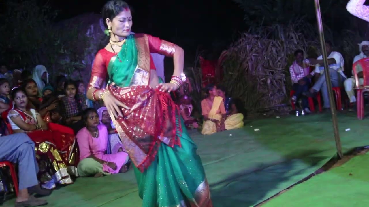 4 नवंबर 2025 Neha dancer bundeli Rai aur apne naye gane per