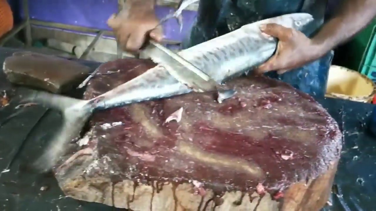 Easy cutting of mackerel fish (നെയ്മീൻ എളുപ്പത്തിൽ വൃത്തിയായി നന്നാക്കി എടുക്കാം )
