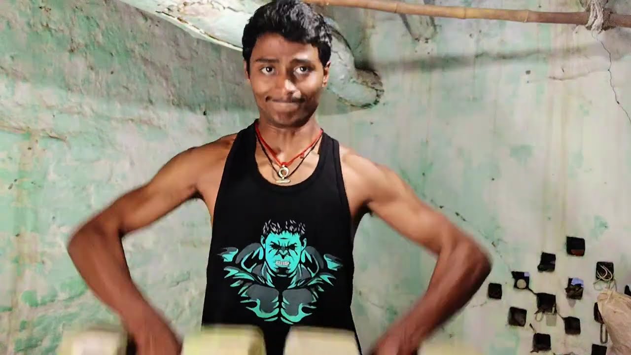 Aj hamne ghar par hi shoulder workout kiya|| shoulder workout at home 