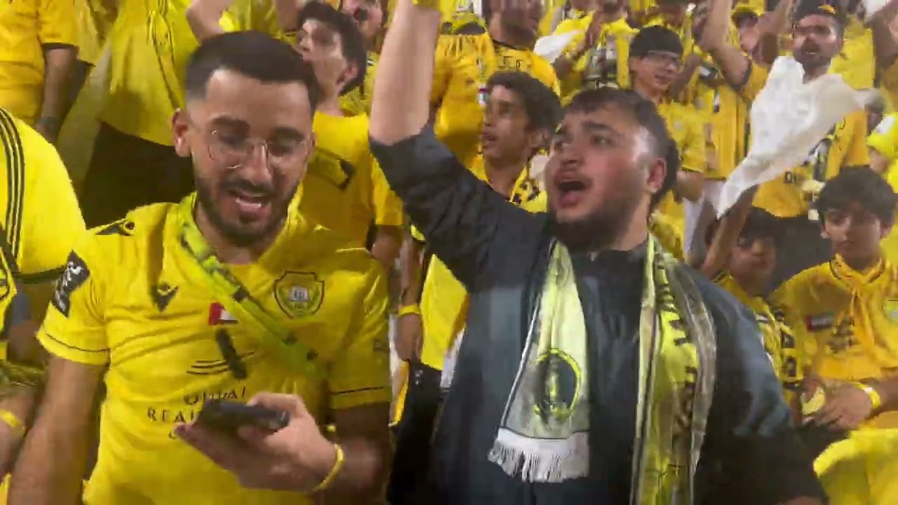 جمهور الوصل يقود فريقه لتحقيق بطولة دوري ادنوك للمحترفين ٢٣-٢٤ للمرة الثامنة في تاريخه