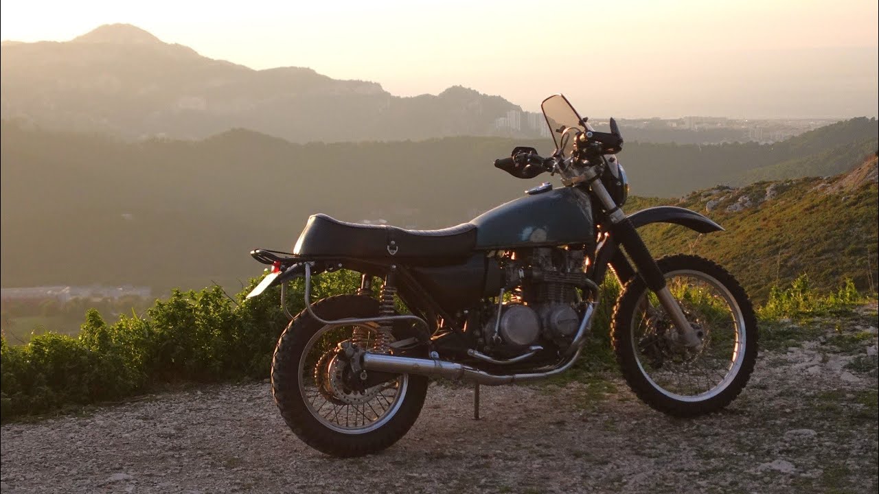 Four cylinder adventure bike build (part 3)