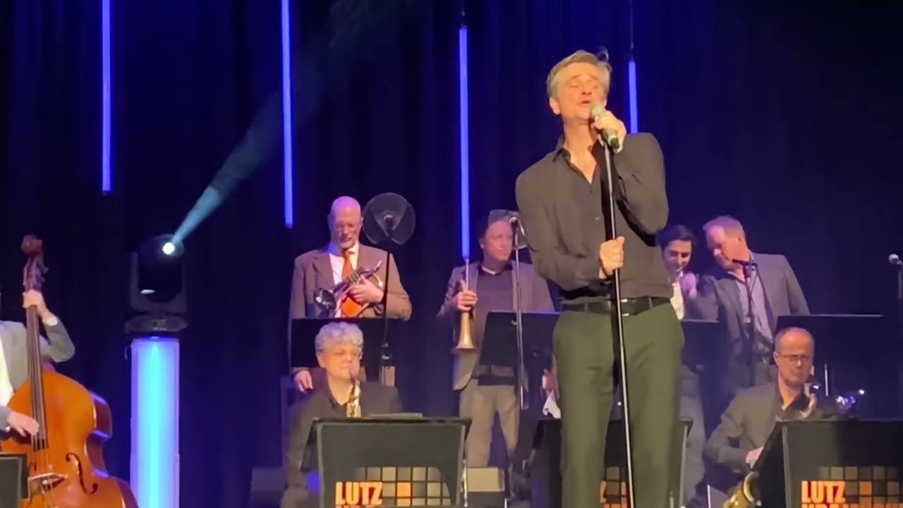 Lutz Krajenski BigBand meets Juliano Rossi am 23.12.2023 in der Stadthalle Walsrode