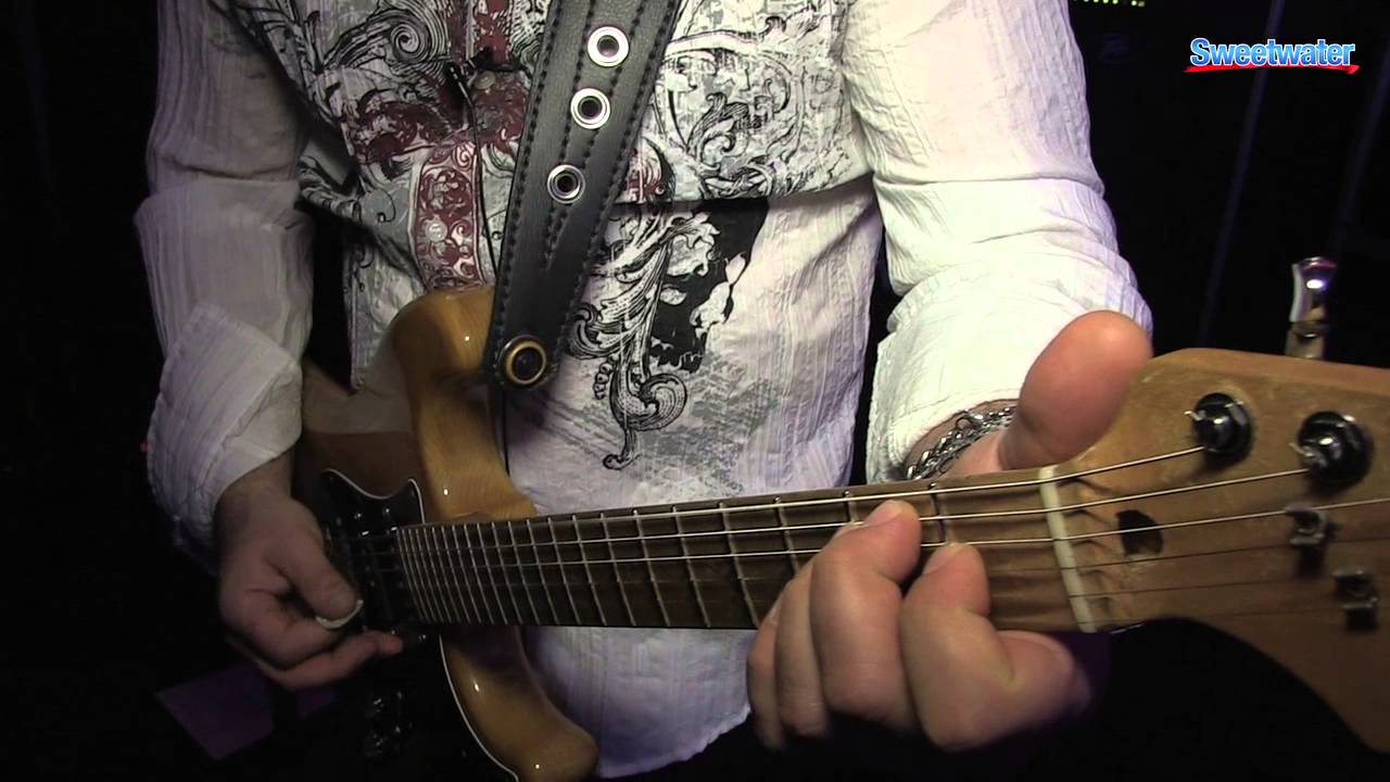 Peavey Vypyr Pro Combo Amplifier Demo - Sweetwater at Winter NAMM 2014