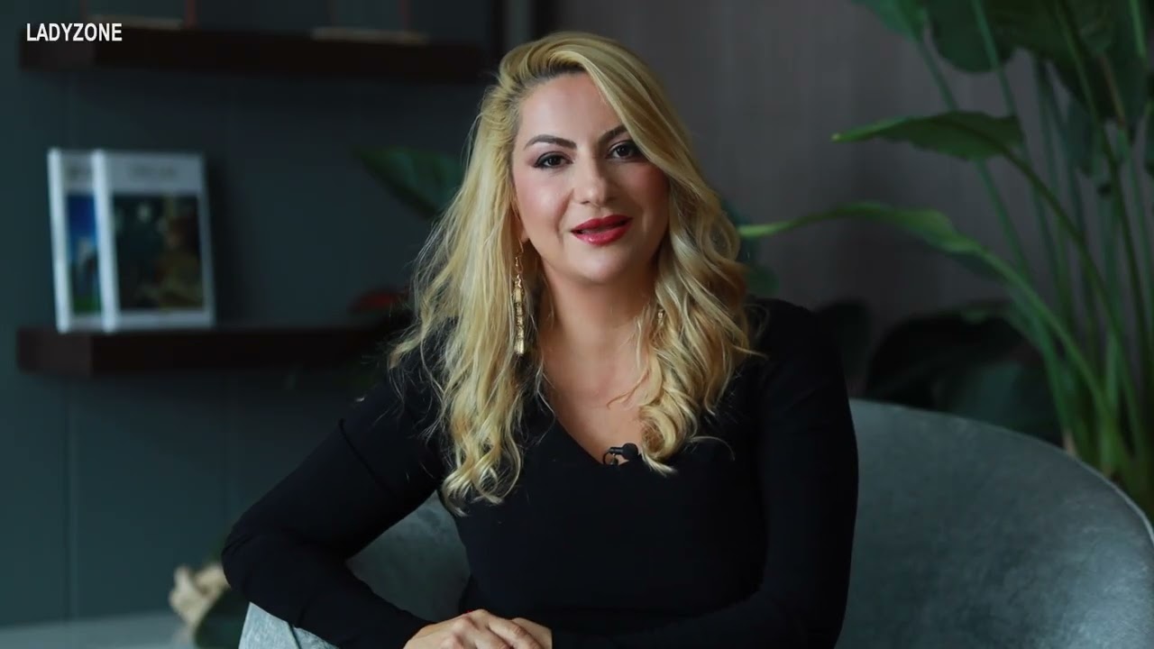 Скъпо дневниче: Семейни констелации преобръщат живота на Нели Хаджийска