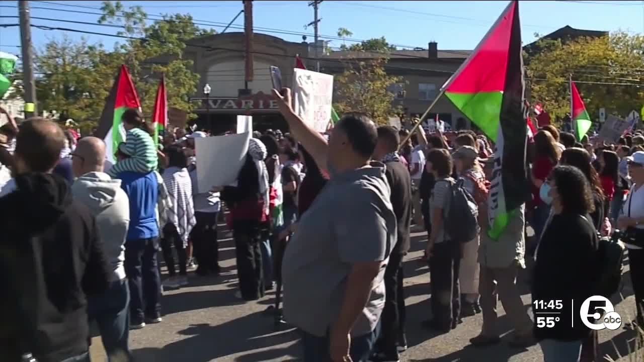 Group rallies for liberation of Palestine on International Day of Action