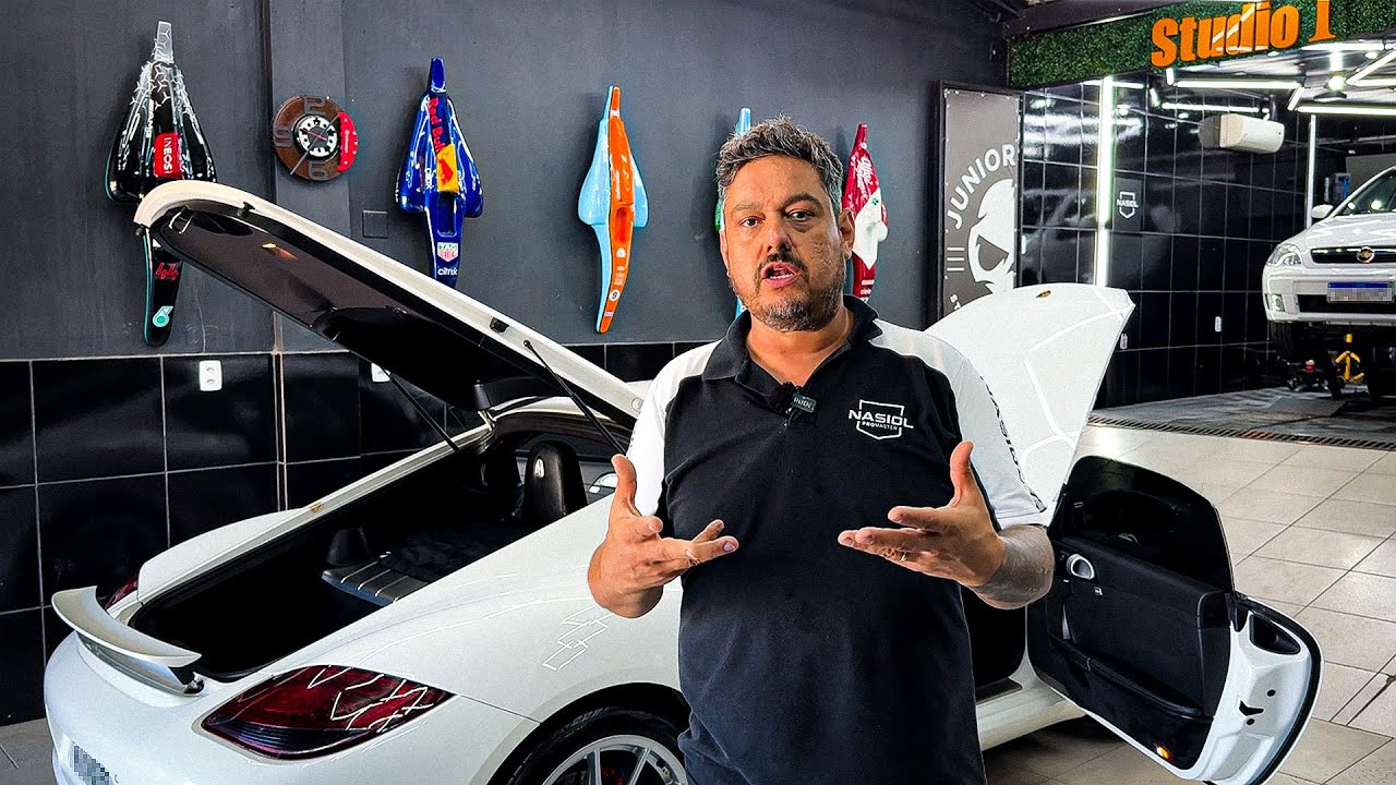 Pintura das Peças Internas de Plástico | Porsche Cayman