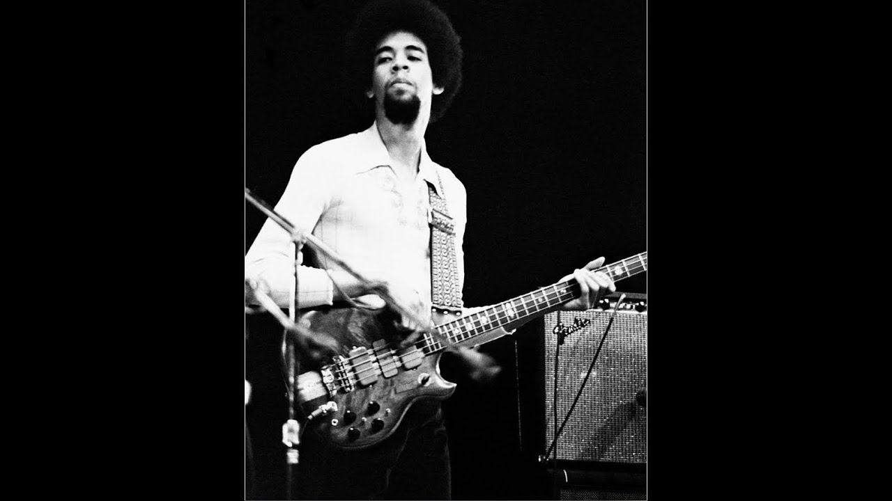 Bass tutorial - Stanley Clarke - bass chords - Lopsy Lu - Part 2