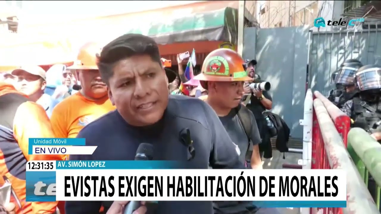 AV. SIMÓN LÓPEZ: MARCHA EVISTA LLEGA A PUERTAS DEL TED.