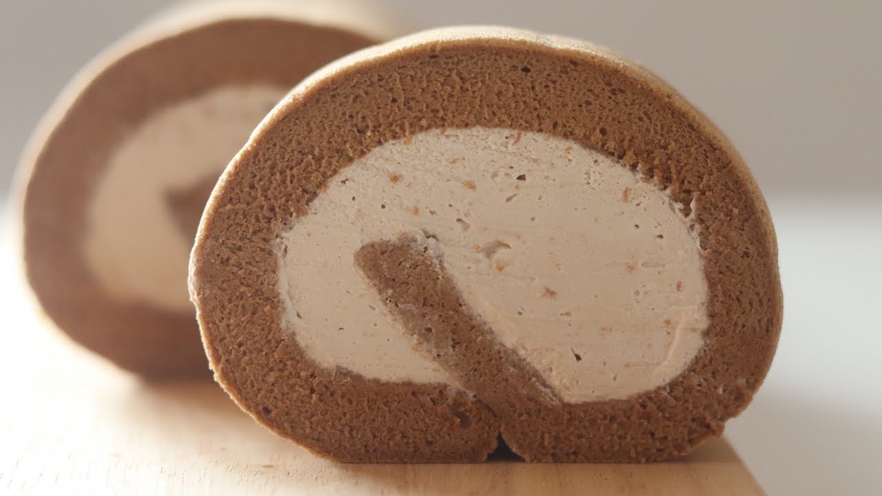 しっとり柔らか♡モカロールケーキの作り方／Soft and Fluffy Coffee  Swiss Roll recipe