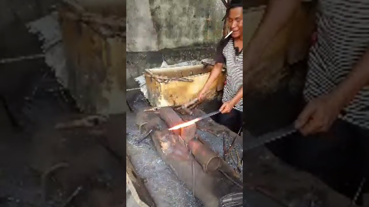 Villageblacksmith sedang live sekarang!